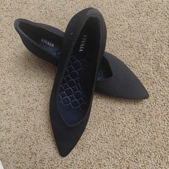 Women's VIVAIA Scarlett Pointed Toe Kitten Heels Shoes Pumps | navy | Sz: 12 US - Picture 8 of 11